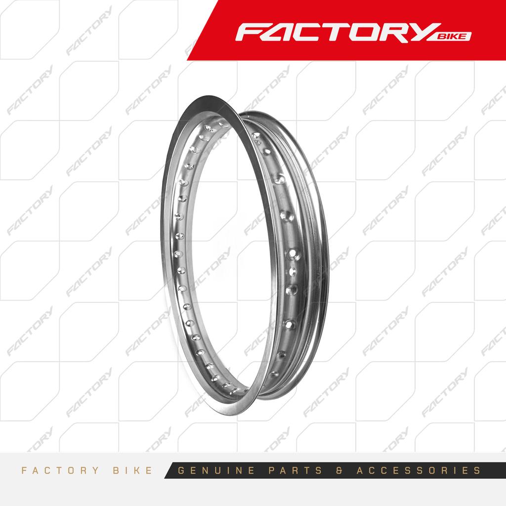 ARO POSTERIOR 2.15-18 32H ALU. PLATA XSERIES (110/100-18) - AK WORKS(25) / AKS / AK47 / T4-300 / FX250E-T4 / J10 / X6(24) / J3 / J6 / M4(24)