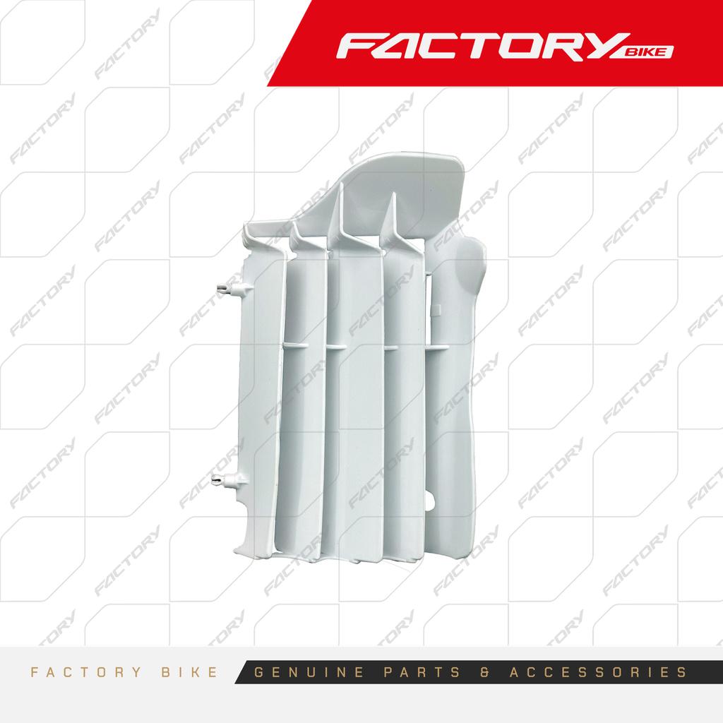 REJILLA TANQUE DE COMB. DER. - M4(24)