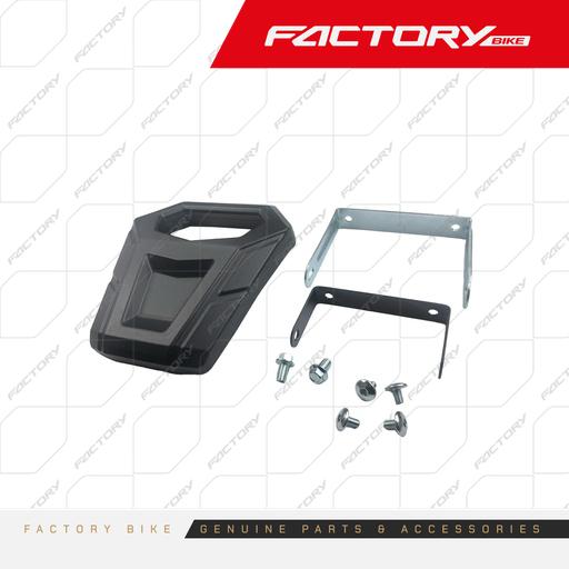 [FB637-001] PARACHOQUES PLASTICO - CHIVO(25)